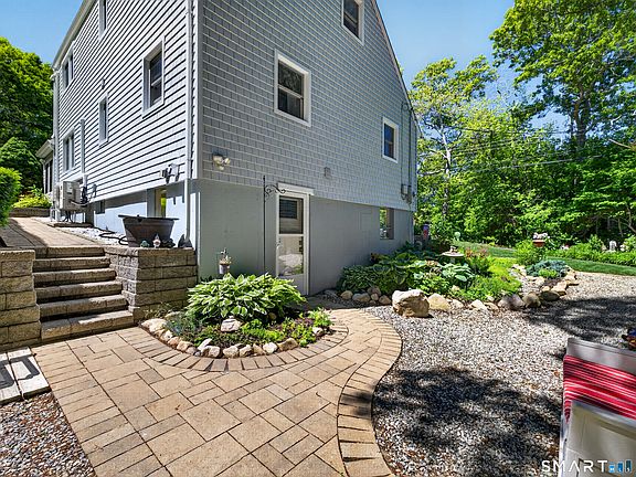 5th image of 4 Stevens Avenue