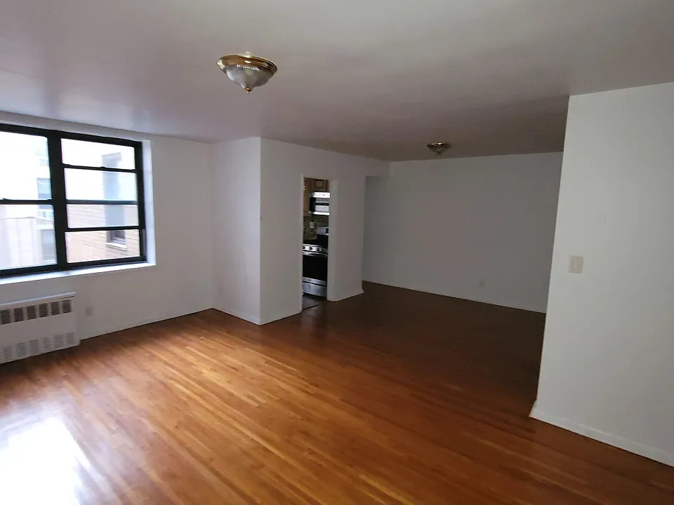 200 Corbin Pl #V3