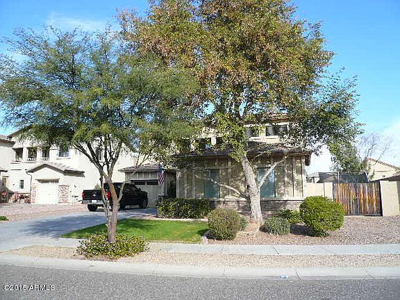 3rd image of 13738 W Lisbon Ln