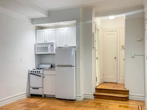 6 Montague Terrace image 1 of 6