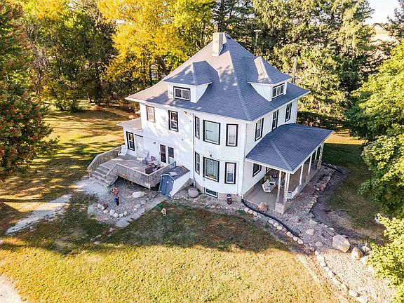 2nd image of 15428 140th St