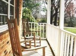 4 Timberline Dr, Newark, DE 19711