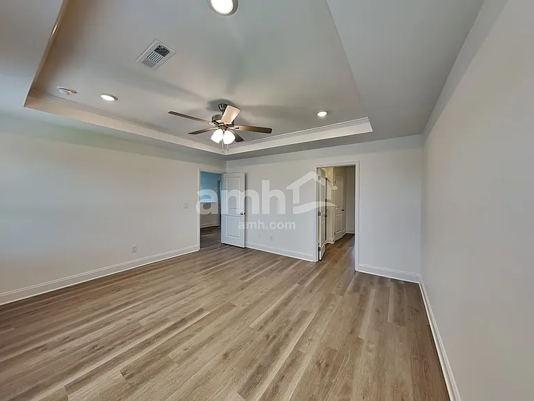 229 Marin Dr — Photo 10