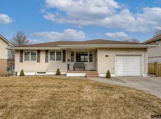 11426 Frederick St, Omaha, NE 68144