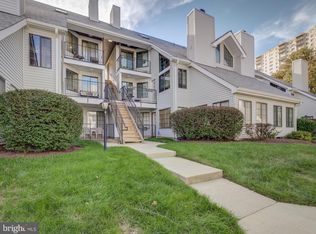 1619 Carriage House Ter #1619, Silver Spring, MD 20904