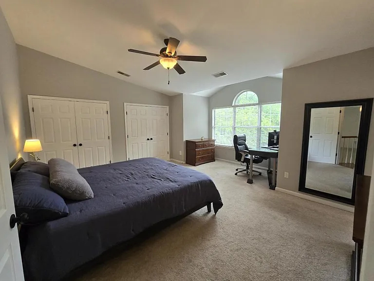 42 Charleston Ct — Photo 11