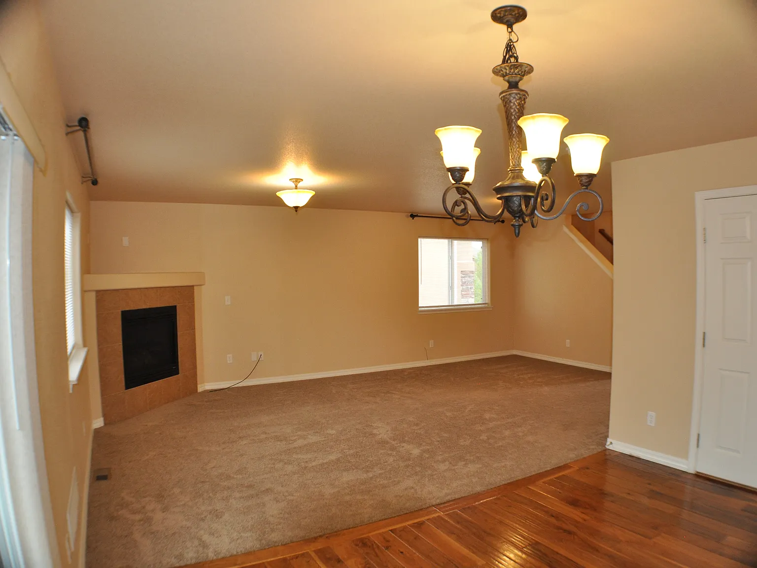 4 bed, 3.5 bath, 2836 sqft, $2,750 — Photo 4