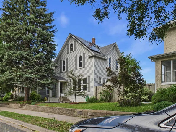 121 4th Ave S, South Saint Paul, MN 55075