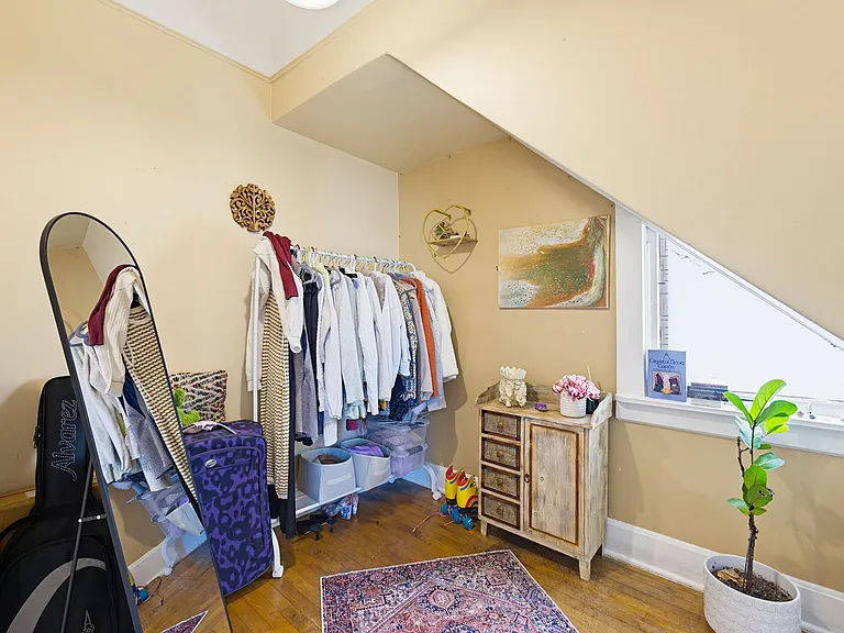 2350 S Lenox St #2350 — Photo 9