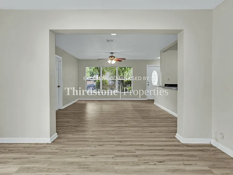 3002 Arthur St #33021 — Photo 10