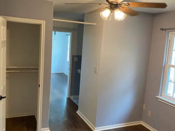 111 E Southland Ave, Alvin, TX 77511