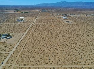 Azalea Rd, Phelan, CA 92371