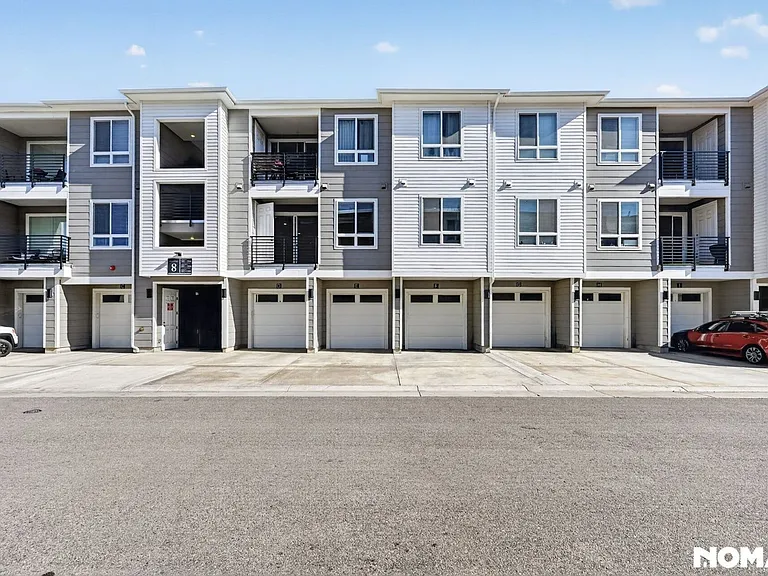 6153 N Ceylon St #8203 — Photo 2