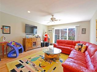 3039 Mitchell Rd, Westhampton Beach, NY 11978