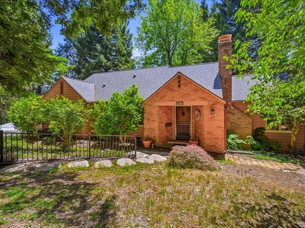417 Chapel St, Grass Valley, CA 95945
