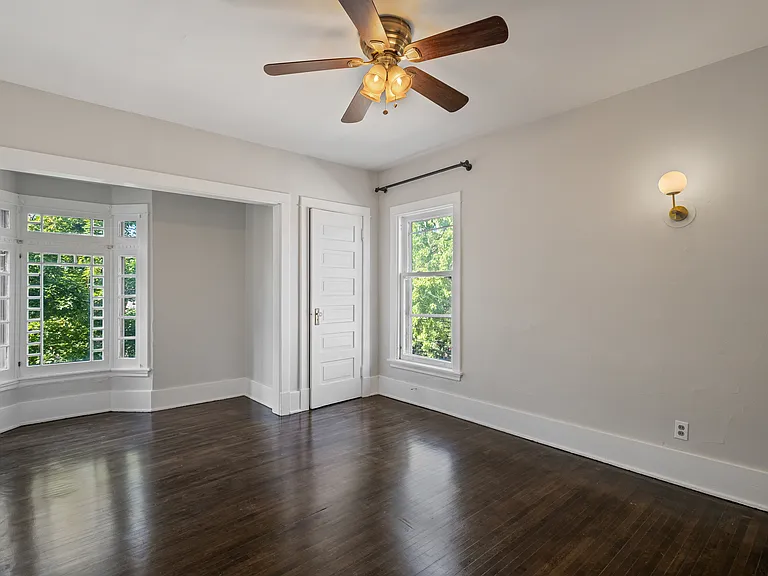 315 Logan St SE #2 — Photo 8