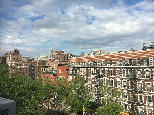 Rented by Stonehenge NYC LLC | media 6