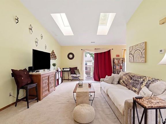 4th image of 60 Sugar Ridge Ct #6