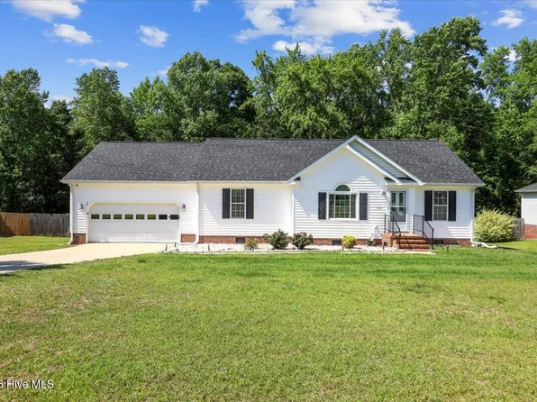 304 Marlin Lane, Pikeville, NC 27863