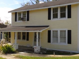 403 S Huntington St, Kosciusko, MS 39090