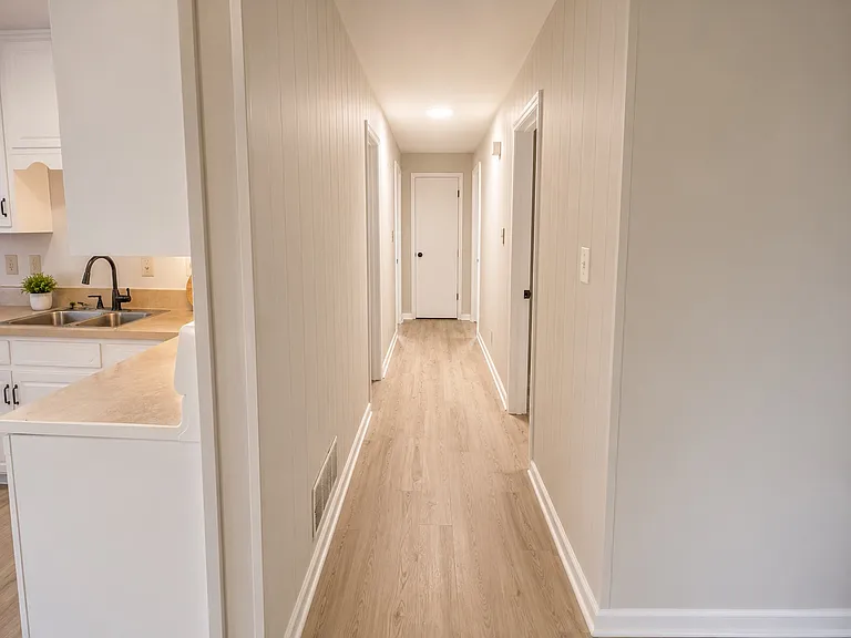 1285 N McDonough Rd — Photo 7
