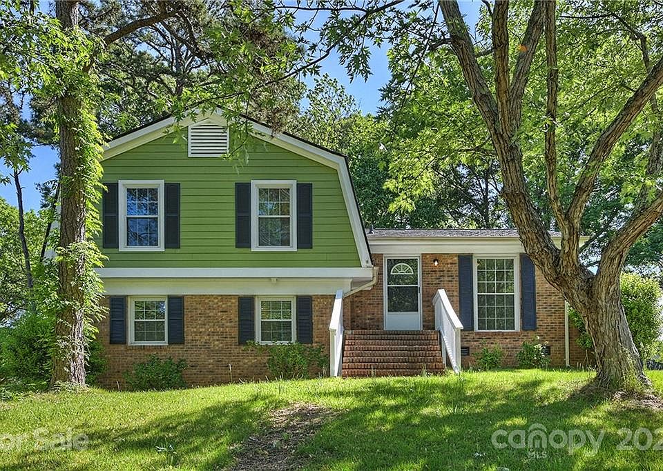 1st image of 9307 Central Dr