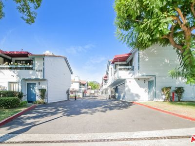 1255 N Los Robles Ave APT 11, Pasadena, CA, 91104