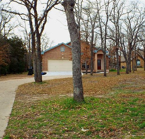 1st image of 275 W Oak Loop