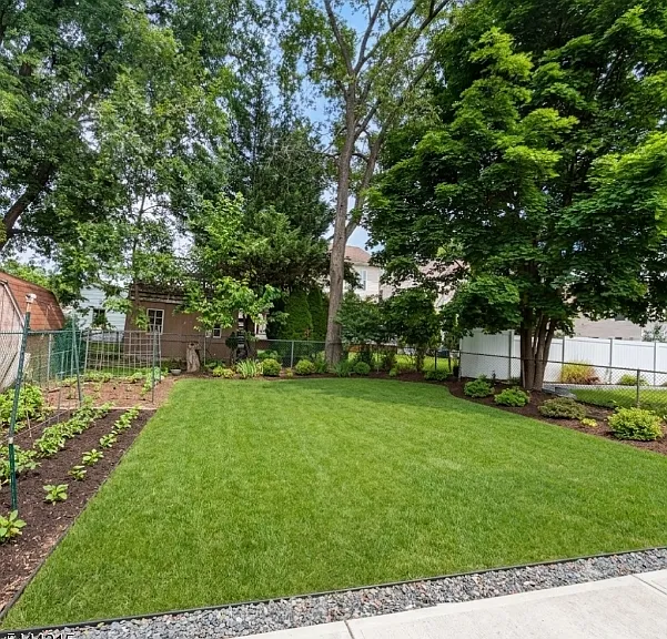 32 Pawnee Ave — Photo 18
