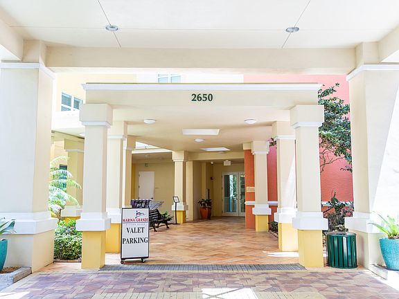 5th image of 2650 Lake Shore Dr Unit 805