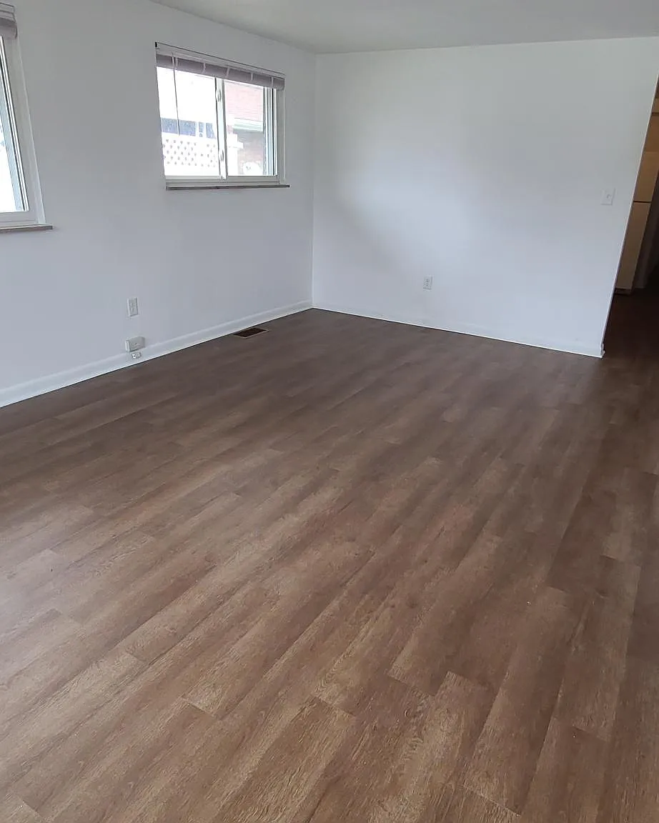 3 bed, 1.5 bath, 1133 sqft, $1,450 — Photo 3