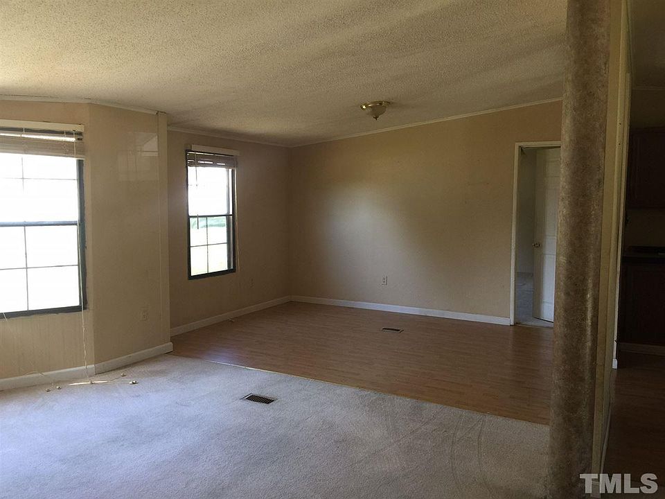 2nd image of 206 Southerland Rd