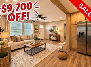 687 Reindeer Cir #188, Midway Park, NC 28544