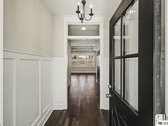 5th image of 8507 Riverdale Rd