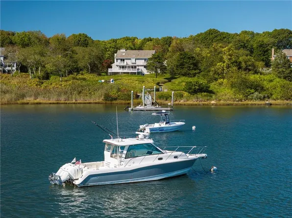 571 Camp Fuller Rd, South Kingstown, RI 02879