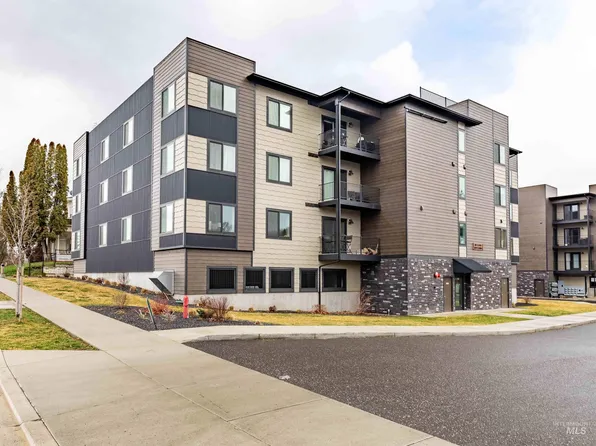 103 N Almon #303, Moscow, ID 83843