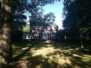 441 W Roxbury Pkwy, West Roxbury, MA 02132