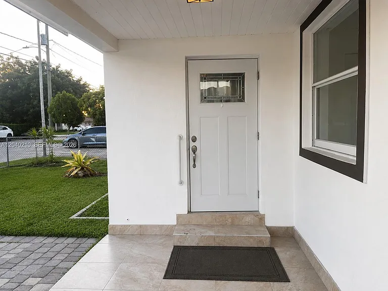 6801 SW 22nd St #2 — Photo 1