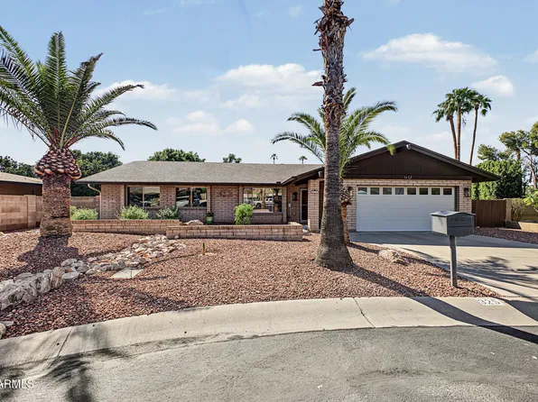 325 W PACIFICO Circle, Litchfield Park, AZ 85340