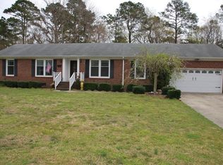 2253 Primrose Ln, Kinston, NC 28504