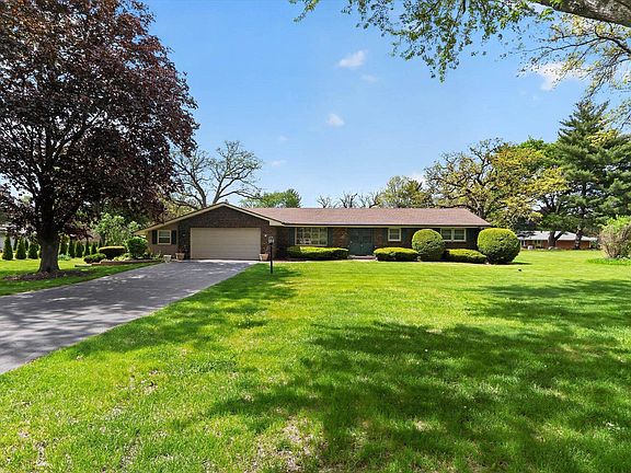4th image of 4888 Sudbury Ln
