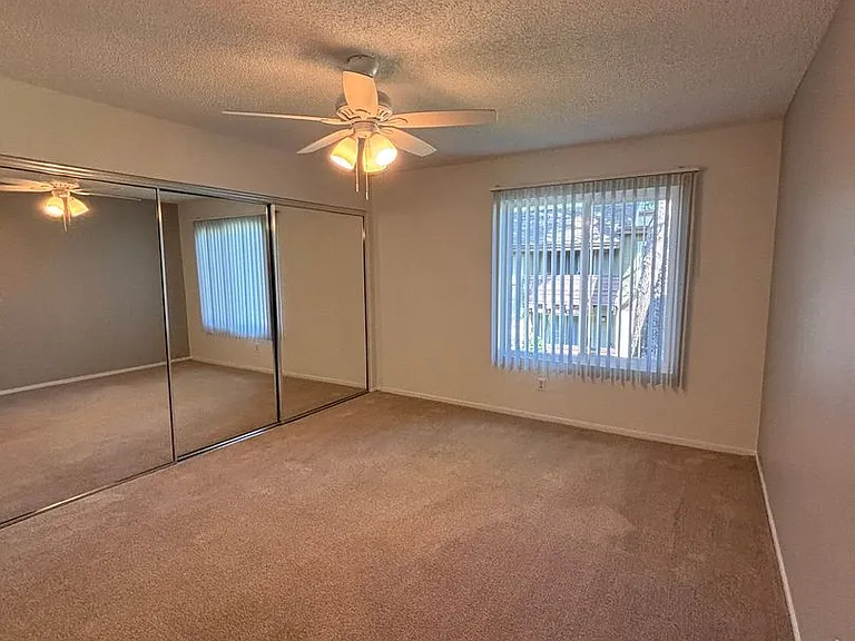 23251 Los Alisos Blvd — Photo 31