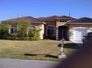 13138 SW 215th Ter, Miami, FL 33177