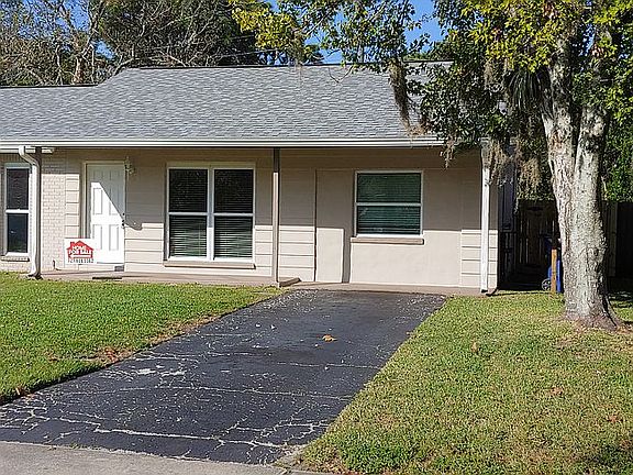 3rd image of 3605 Dellefield St