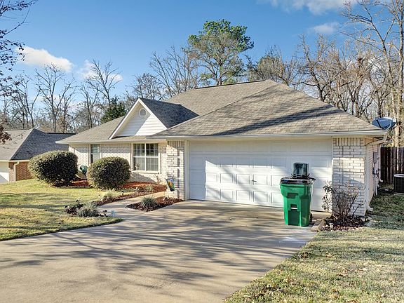 2nd image of 203 Homestead Dr