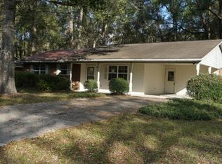 10460 Wildwood Dr, Dowling Park, FL 32064