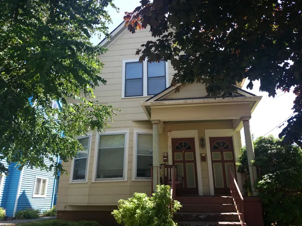 3060 63rd Ave SW, Seattle, WA 98116