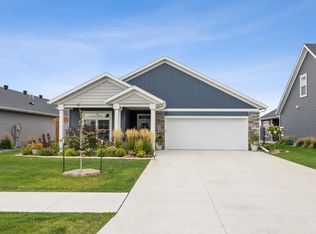 818 Rania Way W, West Fargo, ND 58078