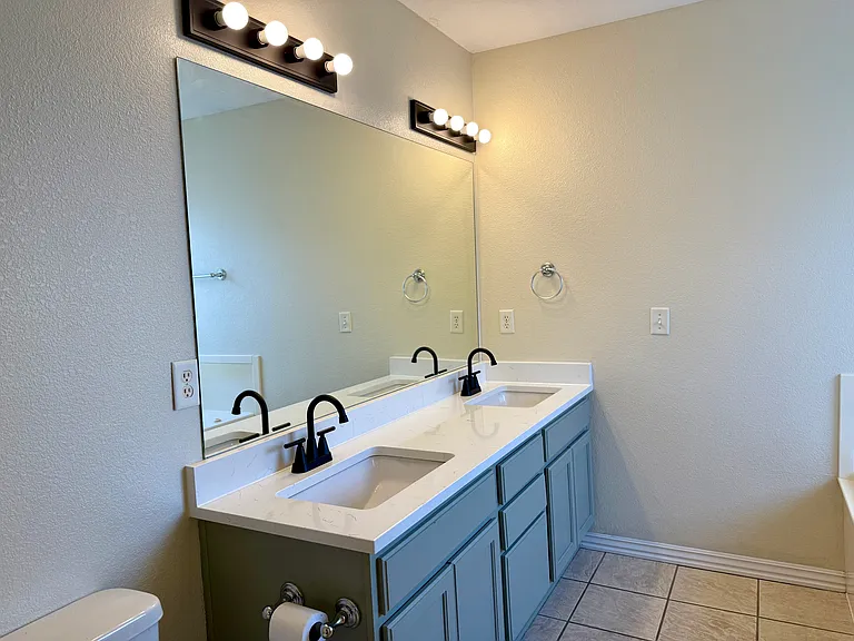 3307 SW Carriageway Ave — Photo 14