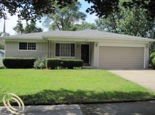 1850 Welling Dr, Troy, MI 48085